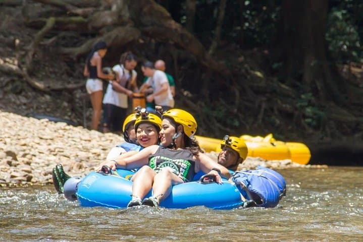 Belize City Cave Tubing and Zipline Adventure