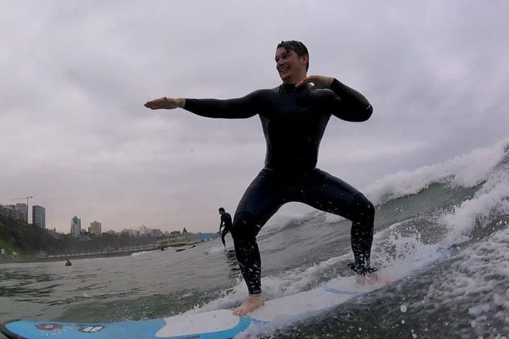 Surf and Ceviche in Lima Bay: Morning Surf Lesson and Traditional Seafood Lunch photo 6