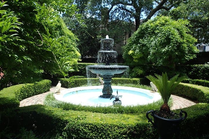 Savannah Scavenger Hunt: 3-Hour Interactive Walking Tour of Historic Squares photo 6