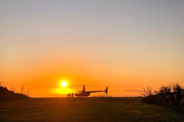 Malibu Peak Helicopter Landing — Scenic LA Helicopter Flight from Van Nuys photo 4