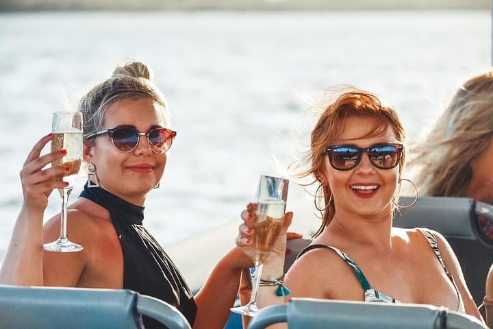 Sunset Richmond River Cruise: Ballina Mangroves & Dolphin Watching