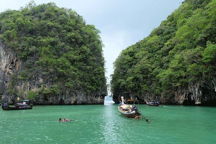 Sunset on Hong Islands: Krabi Boat Tour with Beach BBQ & Bioluminescent Swim photo 2
