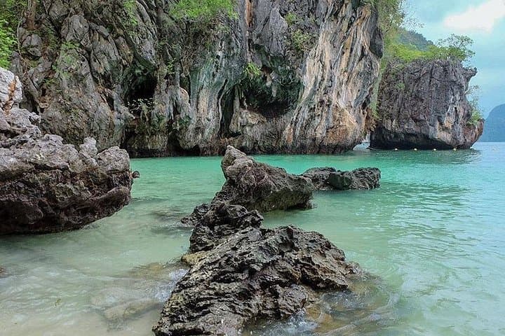 Sunset on Hong Islands: Krabi Boat Tour with Beach BBQ & Bioluminescent Swim photo 4