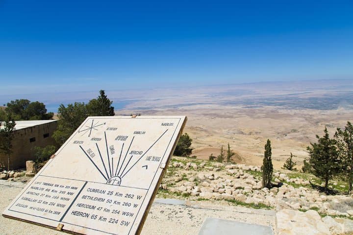 Best of Jordan: 8-Night Tour to Petra, Wadi Rum, Dead Sea & Jerash photo 4