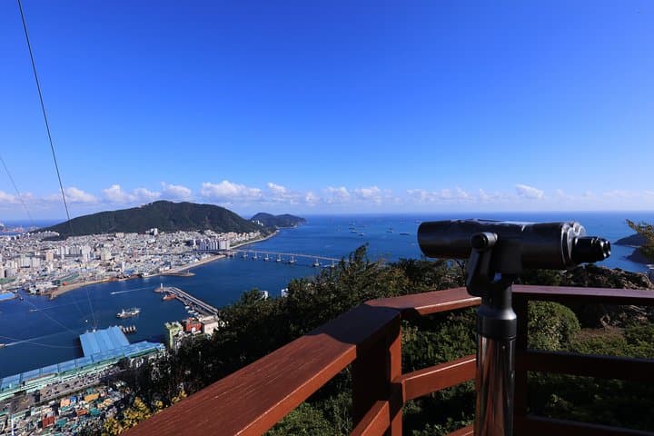 Morning Hike to Cheonmasan Summit: Panoramic Busan & Gamcheon Village