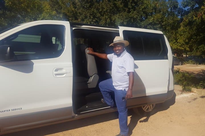 Full-Day Stellenbosch, Franschhoek & Paarl Wine Tour from Cape Town photo 4