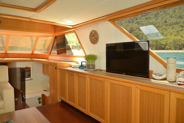 Antalya Luxury Private Boat Tour to Phaselis & Coastal Bays with Lunch photo 3