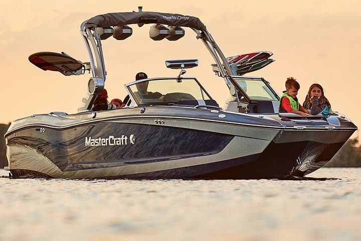 Private MasterCraft Boat Tours on Lake Powell — Wake Sports & Canyon Cruises from Page, AZ