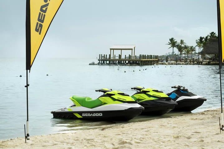 Race the Red Cliffs: Lake Powell Jet Ski Rentals from Page, AZ photo 2