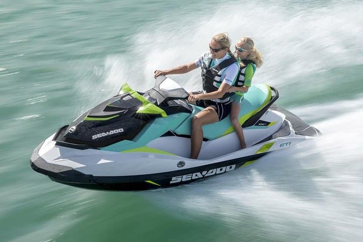 Race the Red Cliffs: Lake Powell Jet Ski Rentals from Page, AZ photo 5