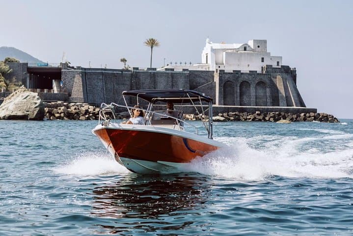 Private Boat Tour of Ischia: Terminal Boat 21 Coastal Excursion photo 5