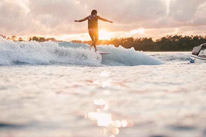 Sand Hollow 3‑Hour MasterCraft Boat Charter: Wake, Surf, and Explore the Reservoir photo 3