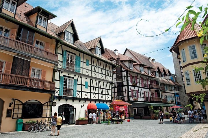 Genting Highlands Day Tour from Kuala Lumpur: Skyway, Colmar & Skytropolis photo 4