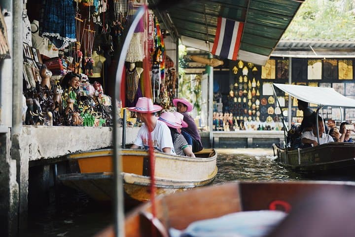 Damnoen Saduak Floating Market and Ayutthaya Day Trip from Bangkok: Markets, Temples & Canals photo 3