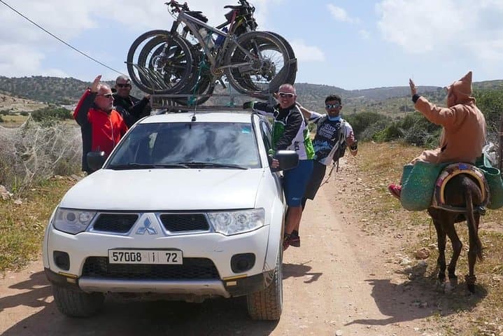 Atlas singletrack day ride from Marrakech: Imlil to Azaden descent photo 6