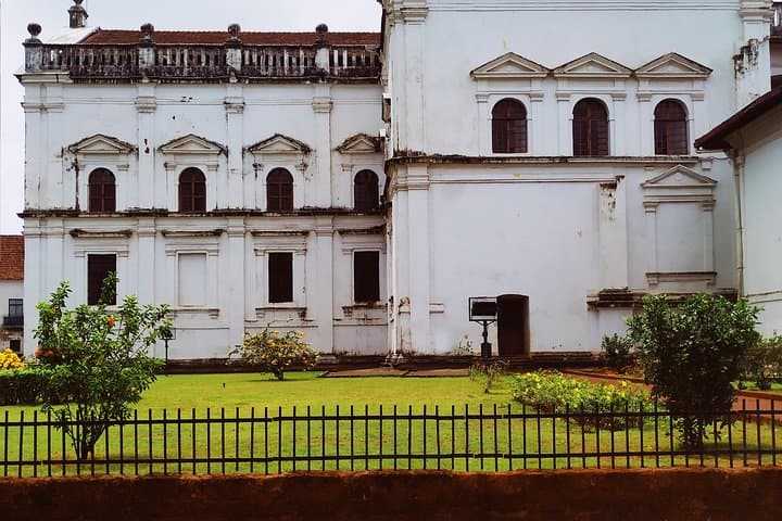 Discover Goa's Portuguese Heritage: Fontainhas & Old Goa Private Walking Tour photo 6