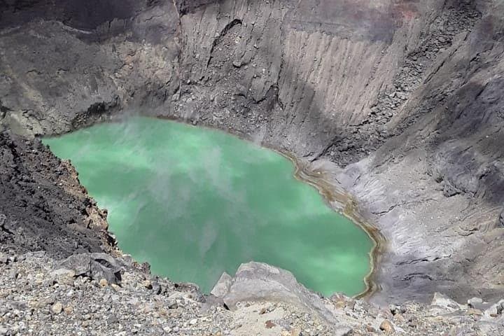 Private Transfer to Santa Ana Volcano and Cerro Verde — Start Your Hike