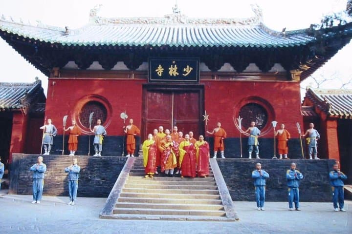 2-Day Private Shaolin Temple & Longmen Grottoes Tour from Guangzhou photo 5