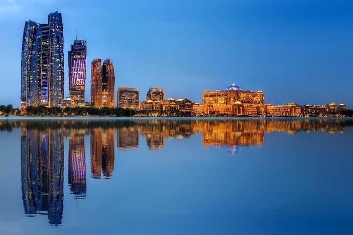 Half-Day Abu Dhabi Sightseeing: Sheikh Zayed Mosque, Corniche & Heritage Village photo 6