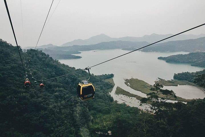 Sun Moon Lake Day Tour from Taichung: Bike, Ferry & Cable Car photo 4