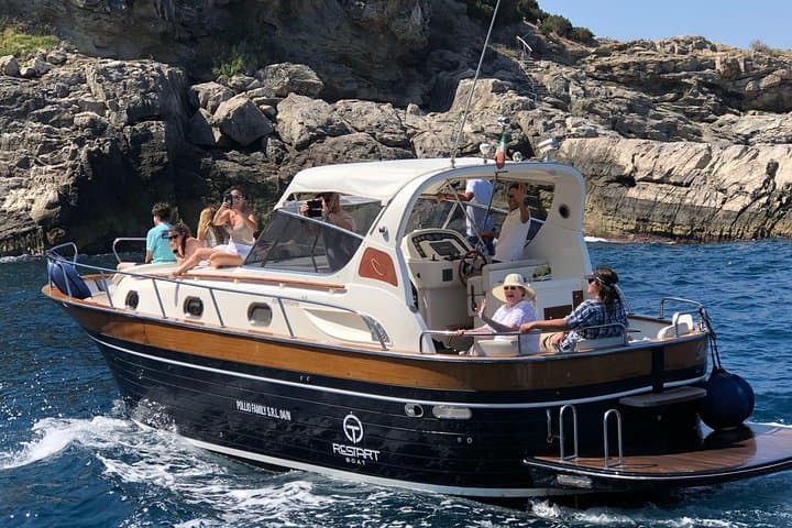 Coastal Cruise: Positano & Amalfi Small-Group Boat Tour from Sorrento photo 2