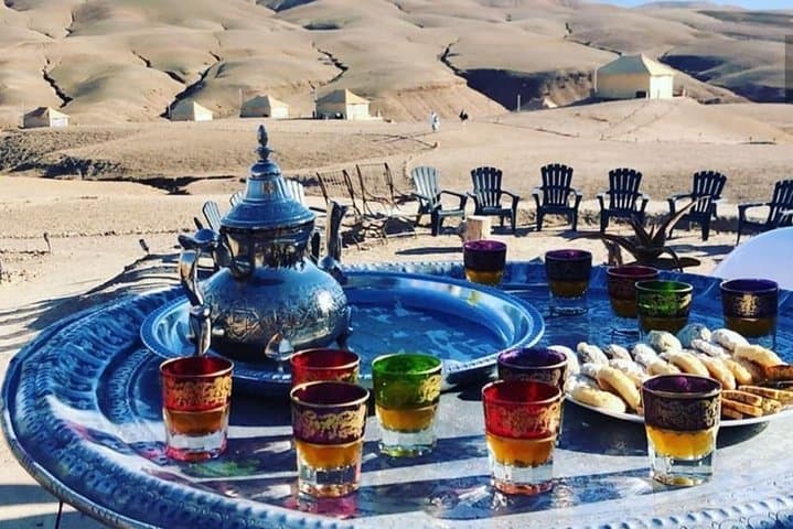 Agafay Desert Sunset Dinner: Camel Rides, Tagine & Stars Near Marrakech