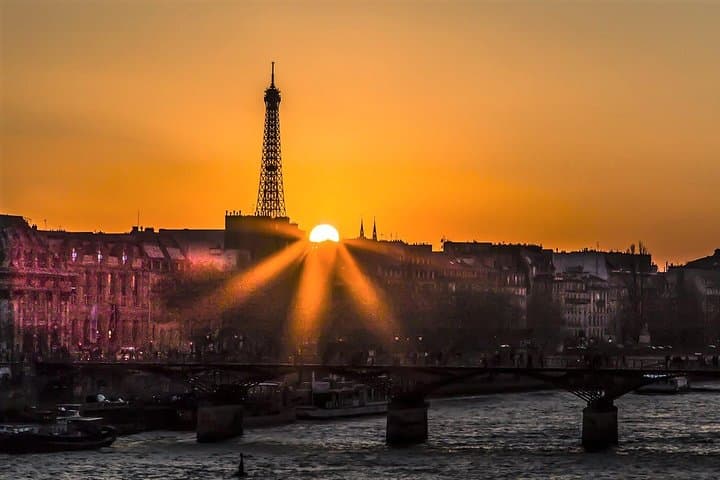 First Day in Paris: Custom Private Tour to Hit the Highlights photo 4