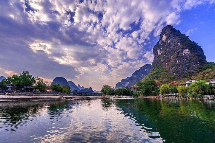 Guilin Day Tour: Elephant Trunk Hill, Fubo Hill & Reed Flute Cave photo 3