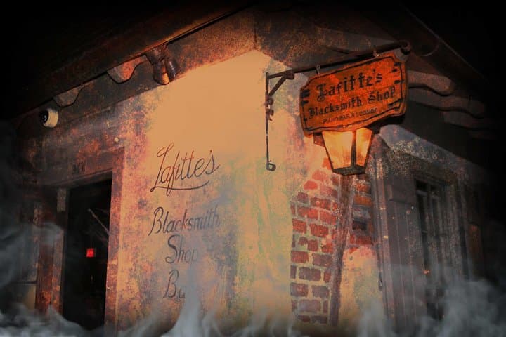 Haunted Pub Crawl in New Orleans' French Quarter — Absinthe, Ghosts & Local Bars photo 4