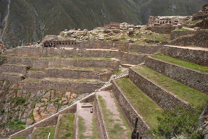 Full-Day Sacred Valley Tour: Pisac, Ollantaytambo and Andean Landscapes photo 4
