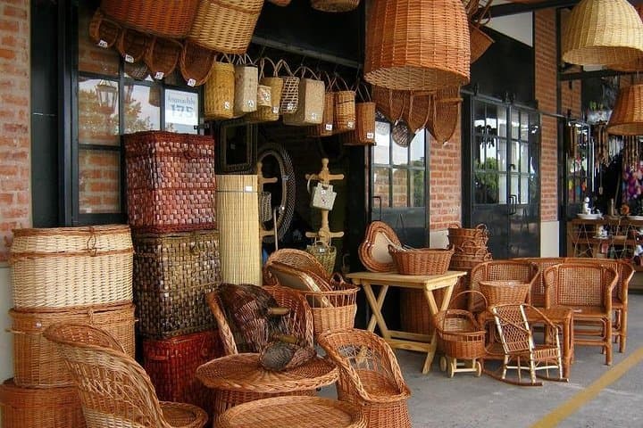 Half-Day Tigre Delta Catamaran & Puerto de Frutos Market Tour photo 3