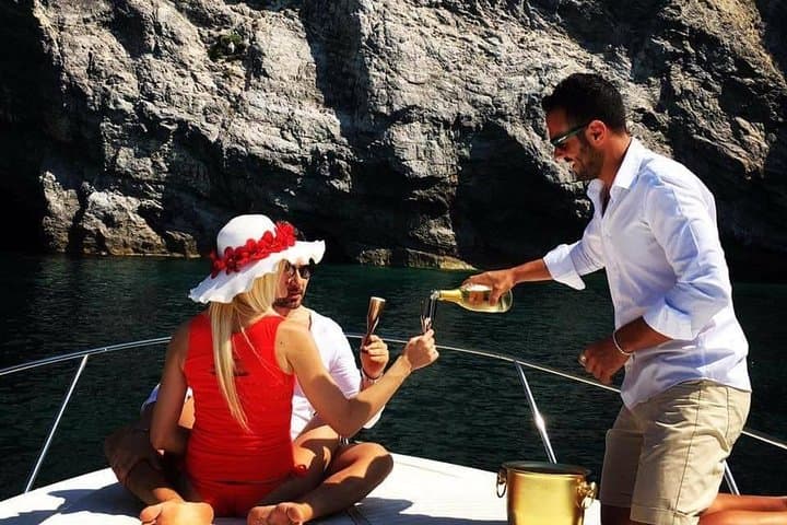 Full-Day Private Boat Tour on the Amalfi Coast from Salerno photo 2