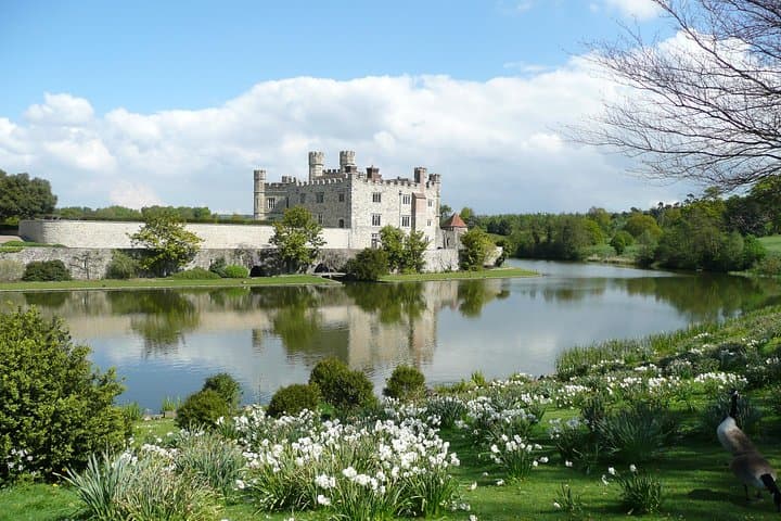Kent Garden of England Day Tour — Canterbury, Dover Cliffs & Leeds Castle photo 3