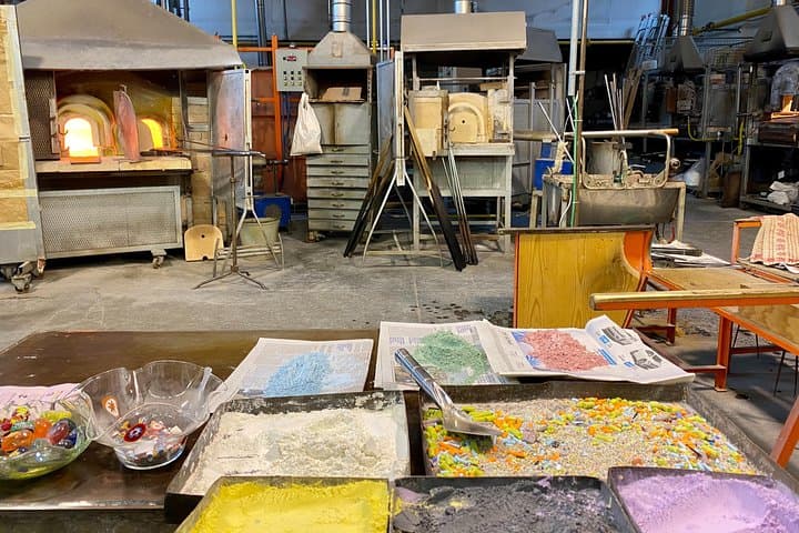 Murano and Burano by Water Taxi: Half-Day Glassmaking & Colorful Island Tour photo 3