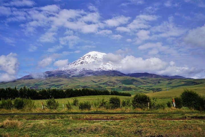 8-Day Ecuador Trekking Expedition: Quilotoa, Chimborazo & Cotopaxi photo 5