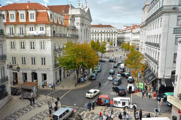 Lisbon Major Attractions Walking Tour — 3-Hour Private Guided Experience photo 3