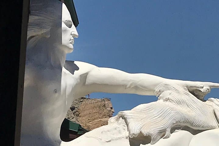 Black Hills Icons: Private Mount Rushmore, Crazy Horse and Custer State Park Day Tour