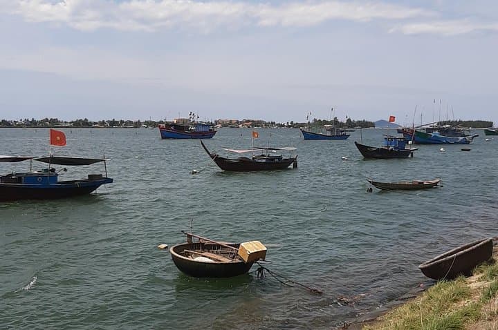 Hoi An Countryside Jeep Tour — Village Island, Rice Fields & Local Crafts photo 4