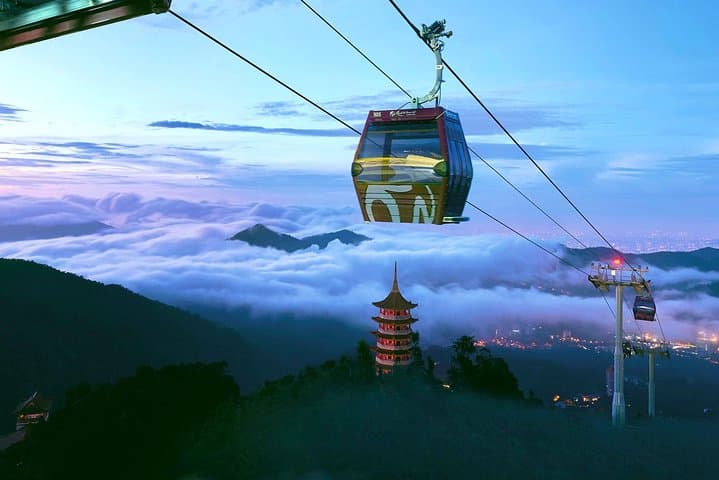 Genting Highlands Day Trip: SkyWay Cable Car, Chin Swee & Skytropolis Guide photo 3
