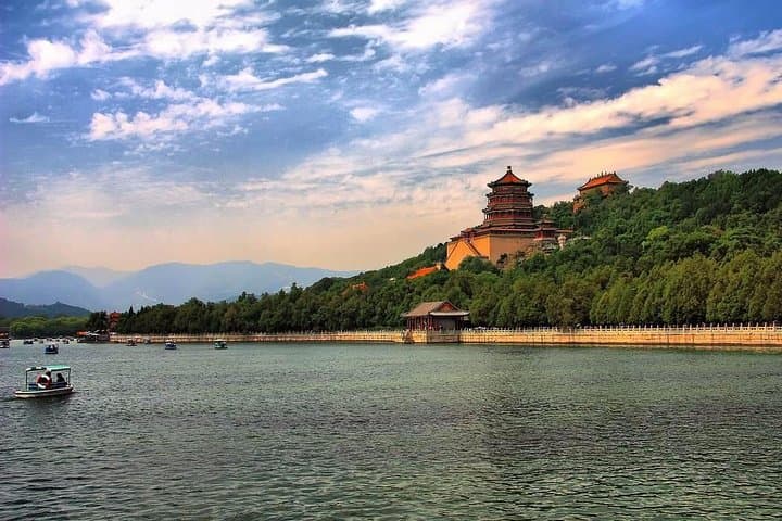 3-Day Golden Triangle by Air: Beijing, Xi'an & Shanghai Highlights photo 6