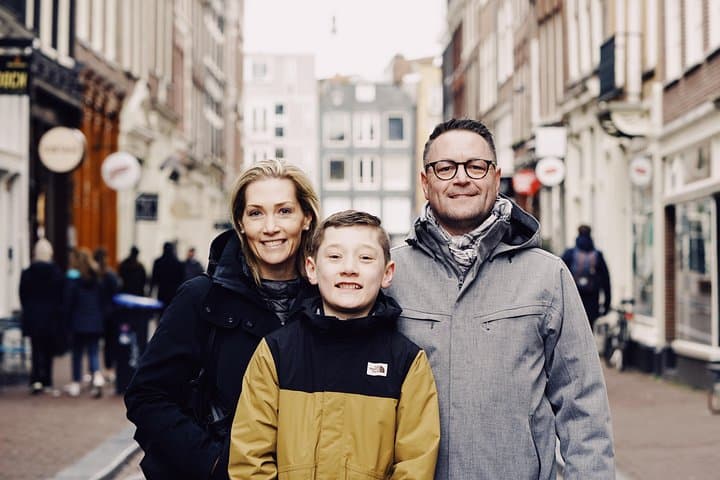 Amsterdam Phone Photo Tour: See, Shoot & Share with an Instagram Pro