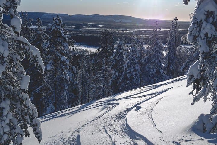 Learn Wilderness Skiing in Pyhätunturi: Private Guided Backcountry Tour with Campfire Meal photo 6