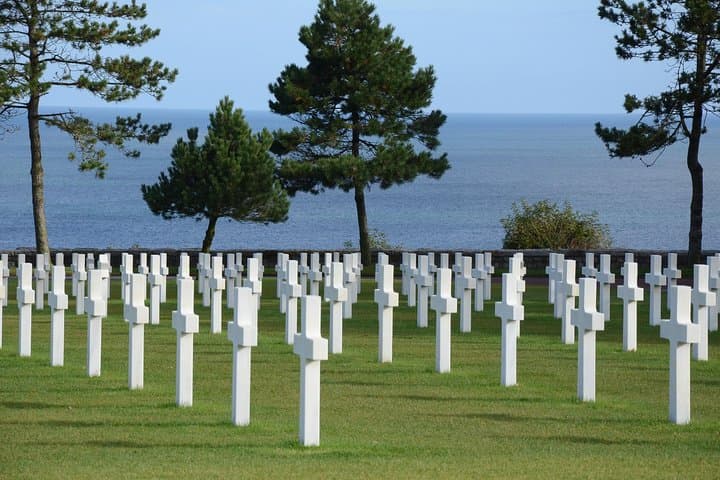 Guided Normandy E‑Bike Tour to Omaha Beach — Private WWII Battlefield Ride photo 3