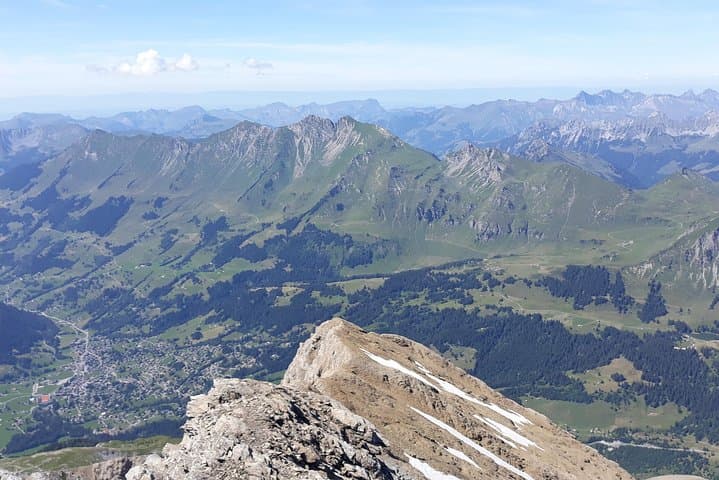Glacier 3000 Private Excursion from Geneva: Peak Walk, High-Alpine Views, and Swiss Riviera Drive photo 4