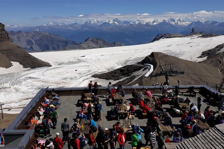 Glacier 3000 Private Excursion from Geneva: Peak Walk, High-Alpine Views, and Swiss Riviera Drive