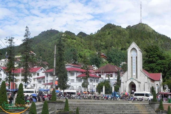 Fansipan Peak 2-Day Tour: Cable Car, Summit Steps & Cat Cat Village photo 3