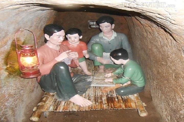 Historic DMZ Transfer: Private Car from Hue to Phong Nha via Hien Luong & Vinh Moc photo 4
