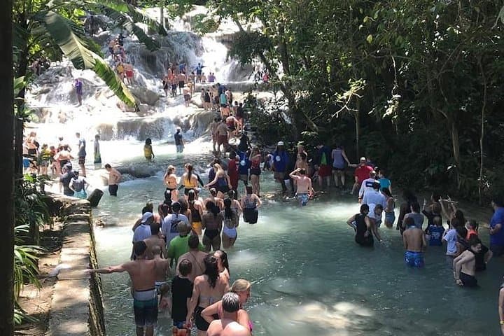 Dunn's River & Blue Hole Combo: Montego Bay Day Tour to Ocho Rios Waterfalls photo 2