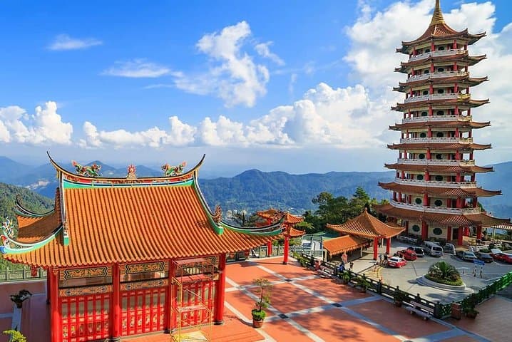 Genting Highlands Day Trip: Skyway Views, Theme Parks & Casino Escape photo 5