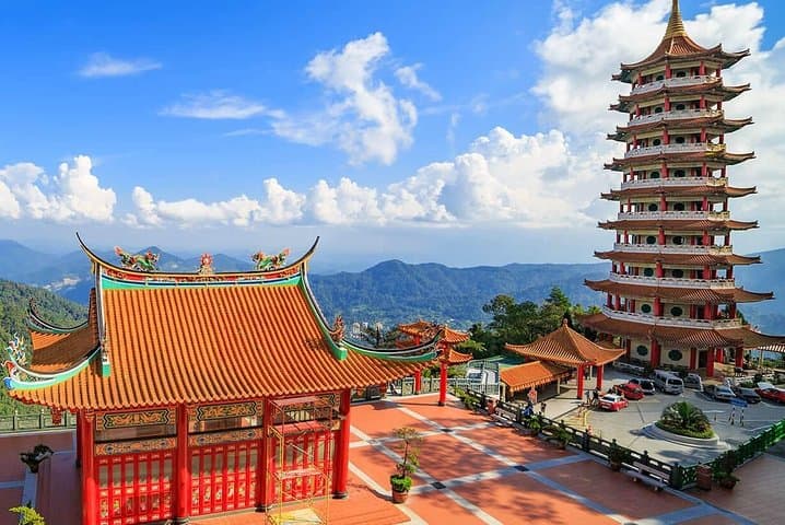 Genting Highlands and Batu Caves Private Day Tour from Kuala Lumpur photo 4